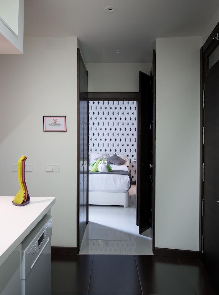 Roisa Suites Madrid Esterno foto