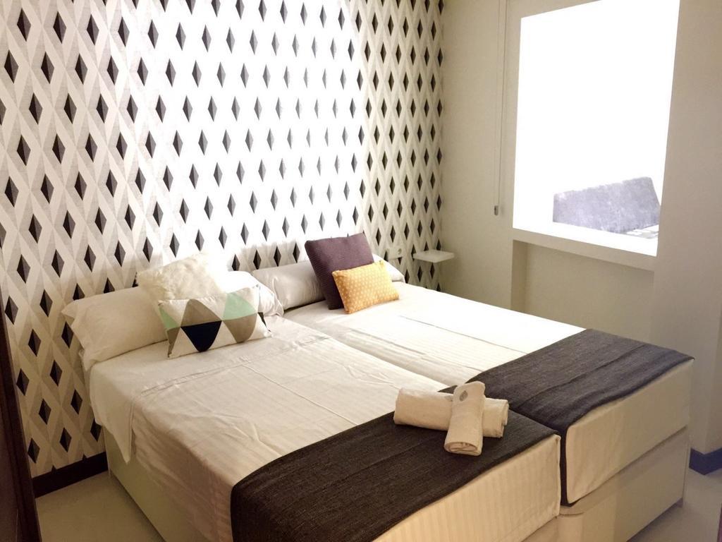Roisa Suites Madrid Esterno foto