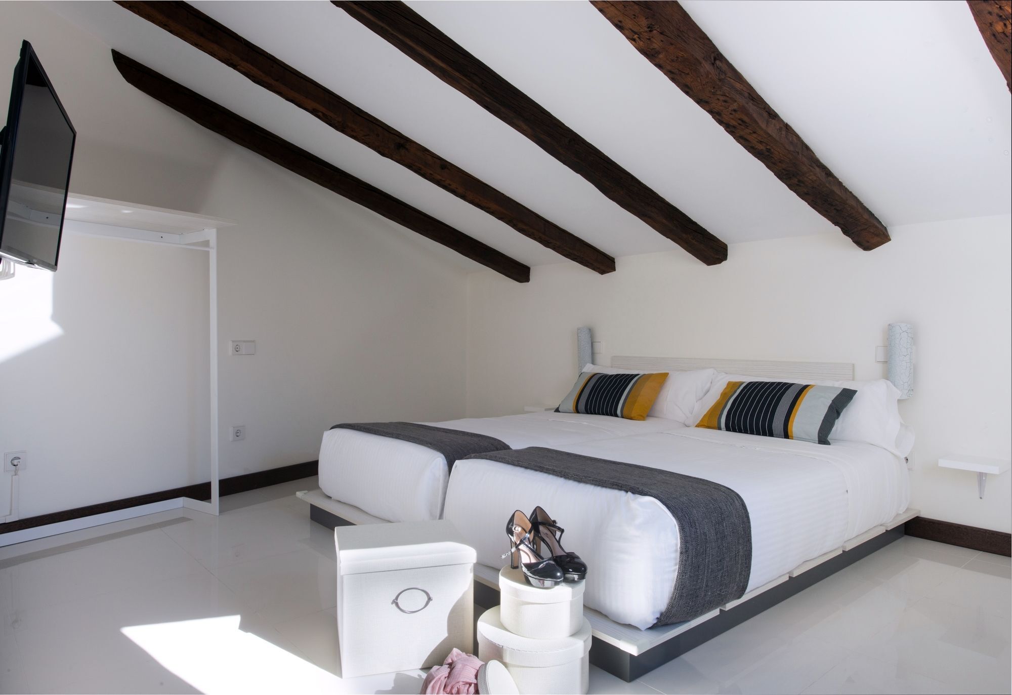Roisa Suites Madrid Esterno foto